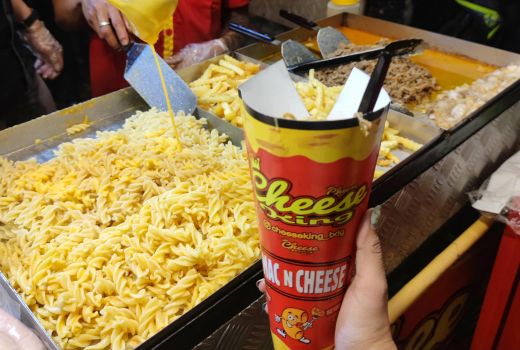 Philly Cheese Steak, Primadona Baru Street Food di Bandung - GenPI.co