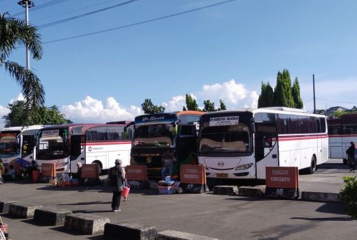 Penumpang Tiba di Terminal Kampung Rambutan Turun Drastis - GenPI.co