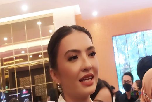 Raline Shah Tak Suka Aplikasi Kencan Online - GenPI.co