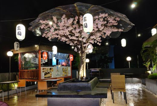 Keren, Hanami Cafe Konsepnya Jepang Banget, Menu Endes - GenPI.co
