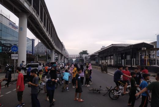 Ini Alasan Anak Muda Tetap Pakai Masker Saat Hadiri HBKB - GenPI.co