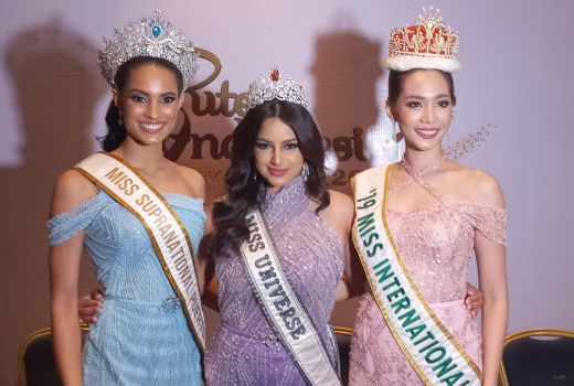 Kesan Mengejutkan Miss Universe Harnaaz Sandhu Saat di Indonesia - GenPI.co