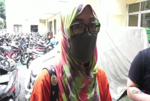 Ibunda Adam Deni Komentar soal Kasus sang Putra, Tak Disangka - GenPI.co