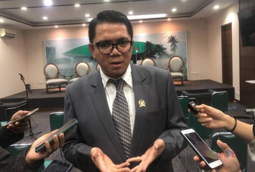 Arteria Dahlan Desak RKUHP Harus Segera Disahkan - GenPI.co