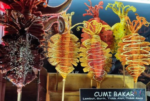 Kuliner PRJ, Cumi Bakar Rasanya Maknyus - GenPI.co
