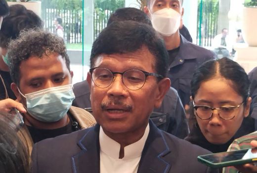 Pakar Politik Minta Menkominfo Johnny G Plate Direshuffle Buntut Hacker Bjorka - GenPI.co
