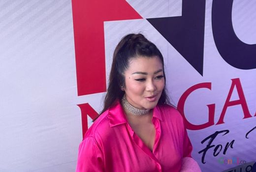 Berkat YouTube, Fitri Karlina Bersyukur Bisa Menggoyang Amerika - GenPI.co