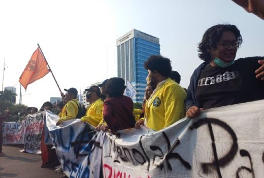 Demo di Depan DPR, BEM UI Sesumbar Aksi 2019 Bakal Terulang - GenPI.co