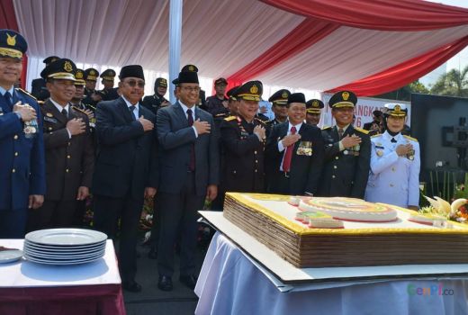 Peringati HUT ke-76 Bhayangkara, Kapolda Metro Jaya Banyak PR - GenPI.co