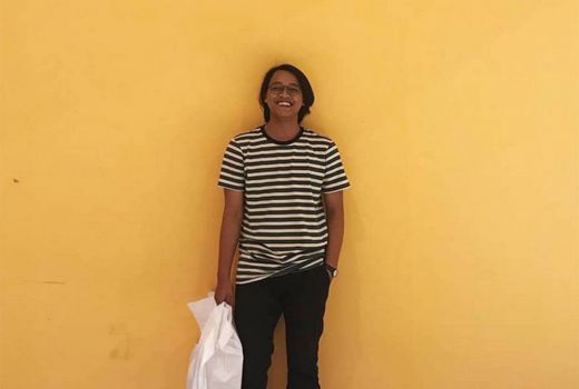 Dengan Modal Minim, Pemuda Ini Sukses Bangun Bisnis Cuci Sepatu - GenPI.co