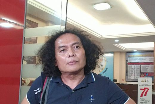 Gegara Ucapan Ini, Deolipa Yumara Polisikan Presenter Feni Rose - GenPI.co