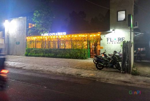 Tempat Nongkrong Tangerang Selatan, ke Flore Cafe & Resto Kuy - GenPI.co