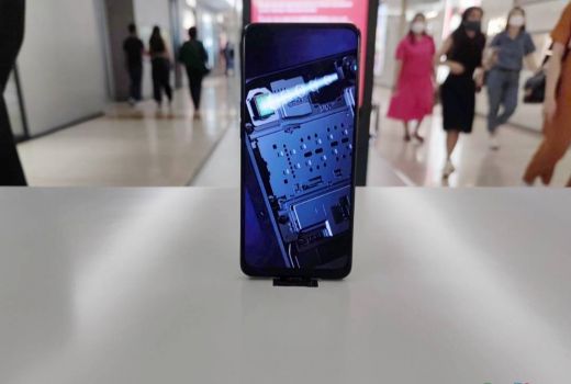 Oppo Reno 8 Punya Harga Terjangkau, Spesifikasinya Canggih Banget! - GenPI.co