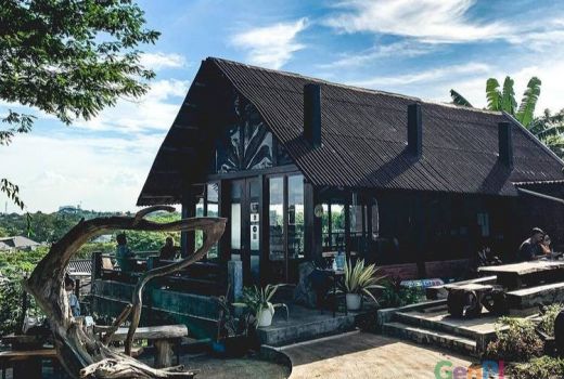 Mirip dengan Puncak, Kafe di BSD Ini Punya Atmosfer Menenangkan - GenPI.co