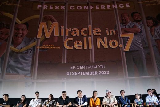 Indra Jegel Mengaku Sulit Menaruh Unsur Komedi di Miracle In Cell No. 7 - GenPI.co