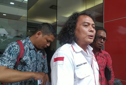 Putri Candrawathi Belum Ditahan, Deolipa Yumara Akan Buat Surat Resmi ke Jokowi - GenPI.co