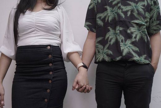 Tak Kusangka, Kekasihku Ternyata Tetangga Semasa Kecil - GenPI.co