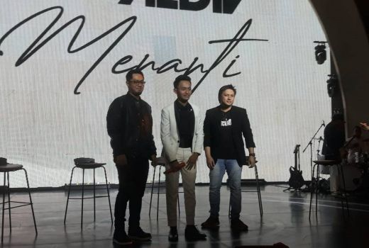 Aldiv Rilis Single Ketiga Menanti Ciptaan Icha Eks Vokalis Jikustik - GenPI.co