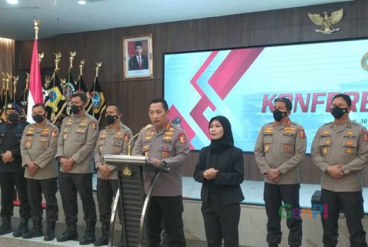 Kapolri Listyo Sigit Prabowo Tegas Perintah 7 Kapolda, Sebut Presiden Jokowi - GenPI.co