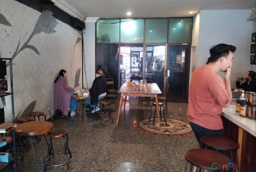 Jakarta Coffee House, Kedai Kopi Minimalis yang Nyaman di Pusat Kota - GenPI.co