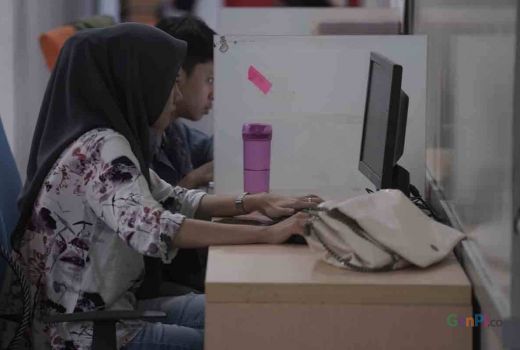 Si Paling Sibuk, 3 Zodiak Selalu Merasa Tidak Punya Waktu - GenPI.co