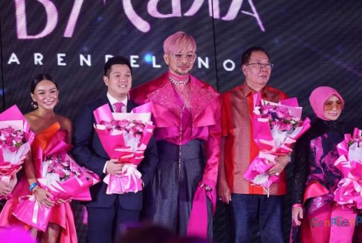 Jalan Berliku Fashion Stylist Caren Delano, Pernah Gagal Jadi Desainer - GenPI.co