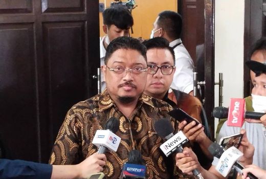 Pengacara Sebut Kuat Maruf Terima Handphone Pemberian Ferdy Sambo - GenPI.co