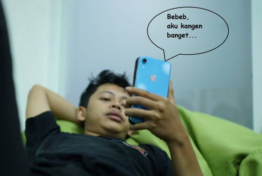 Hal yang Perlu Kamu Pertimbangkan Sebelum Menjalani Hubungan Jarak Jauh - GenPI.co