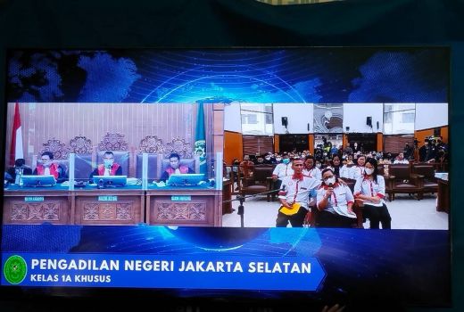 Adik Brigadir J Sebut Ferdy Sambo Jarang Tinggal Serumah dengan Putri Candrawathi - GenPI.co