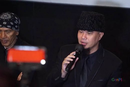 Pilih Ari Lasso Jadi Vokalis Dewa 19, Ahmad Dhani: Dia Nongkrong di Pinggir Jalan - GenPI.co