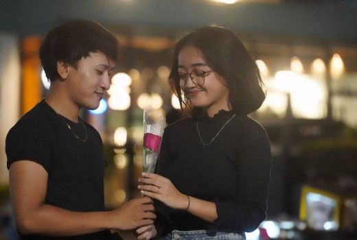 5 Pintu Jodoh yang Harus Didekati, Para Lajang Wajib Tahu! - GenPI.co