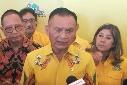 Sekjen Golkar Klaim Rekrut Banyak Anggota Baru Lewat Operasi Darat - GenPI.co