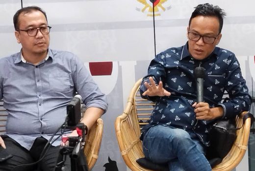 Sukarelawan Kritisi Spanduk 3 Periode Jokowi di Nusantara Bersatu GBK - GenPI.co