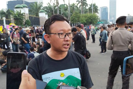 YLBHI Kecewa Pasal Penghinaan Presiden Dihidupkan Kembali dalam RKUHP - GenPI.co