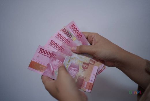 3 Zodiak Hari Ini Ketiban Durian Runtuh, Dompet Semakin Tebal - GenPI.co