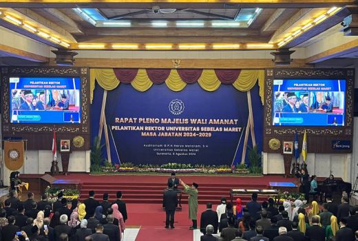Sah! Prof Hartono Dilantik sebagai Rektor UNS Solo Masa Jabatan 2024-2029 - GenPI.co
