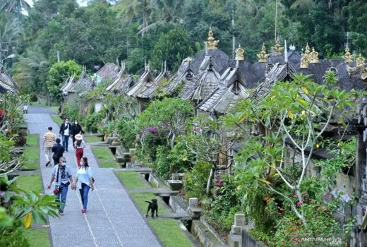 Media Asing Heran, Wisman Tak Padati Pariwisata Bali - GenPI.co BALI