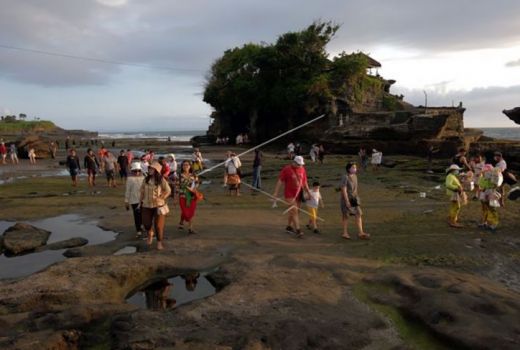 Negosiasi Qantas Berjalan, Wisatawan Australia Bakal Penuhi Bali? - GenPI.co BALI