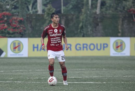 Bela Indonesia, Ini Kata Pemain Bali United Komang Tri - GenPI.co BALI