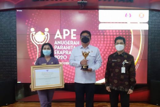 Bangga! Gianyar Bali Raih Penghargaan dari Kementerian PPPA - GenPI.co BALI