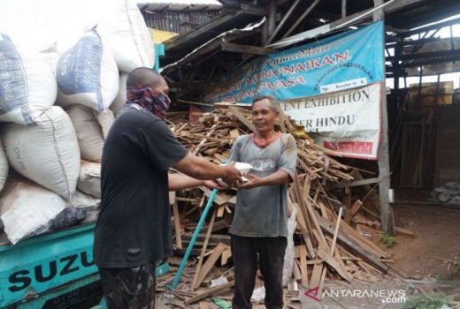 Warga Bali Terdampak Covid-19, ACT Serahkan Bantuan Pangan - GenPI.co BALI