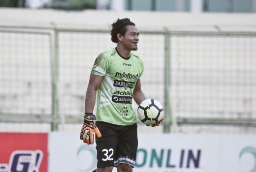 Liga 1: Dibungkam PSM, Ini Alasan Wawan Bikin Ricuh Bali United? - GenPI.co BALI