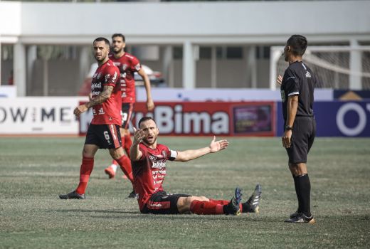 Pelanggaran FIFA, Kemenangan Bali United atas Persik Sirna? - GenPI.co BALI