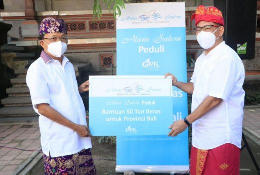 GWK Salurkan Bantuan 50 Ton Beras untuk Provinsi Bali - GenPI.co BALI