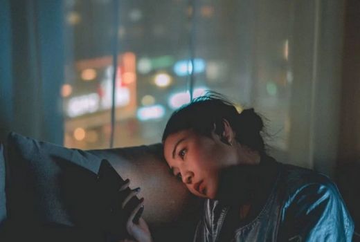 Khawatir Keamanan di Dunia Maya Dominan Dirasakan Wanita - GenPI.co BALI