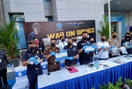 Sabu Senilai Rp2 Miliar Dilenyapkan BNN Bali - GenPI.co BALI