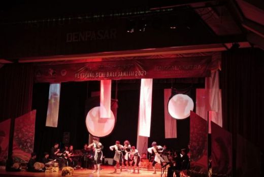 Imbas Ini, Komunitas ISI Denpasar Bali Selamatkan Lingkungan - GenPI.co BALI