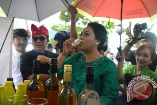 Eks Bupati dan Dosen UNUD Koruptor Pemkab Tabanan? Ini Kata KPK - GenPI.co BALI