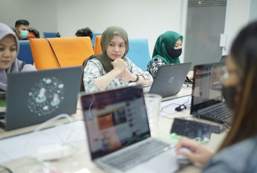 Sudahi Saja! Ini 3 Tanda Wajib Akhiri Persahabatan - GenPI.co BALI