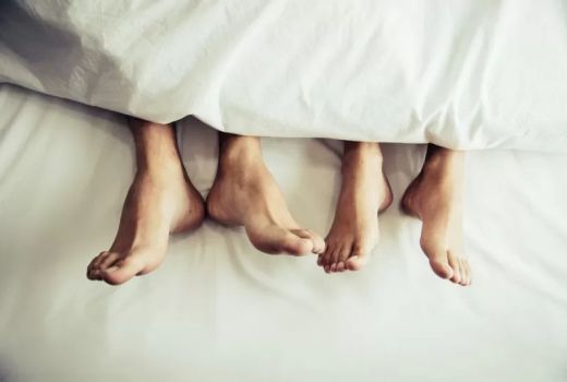Ada 3 Jenis Orgasme Wanita Berdasar Titik Sensitif, Apa Saja? - GenPI.co BALI
